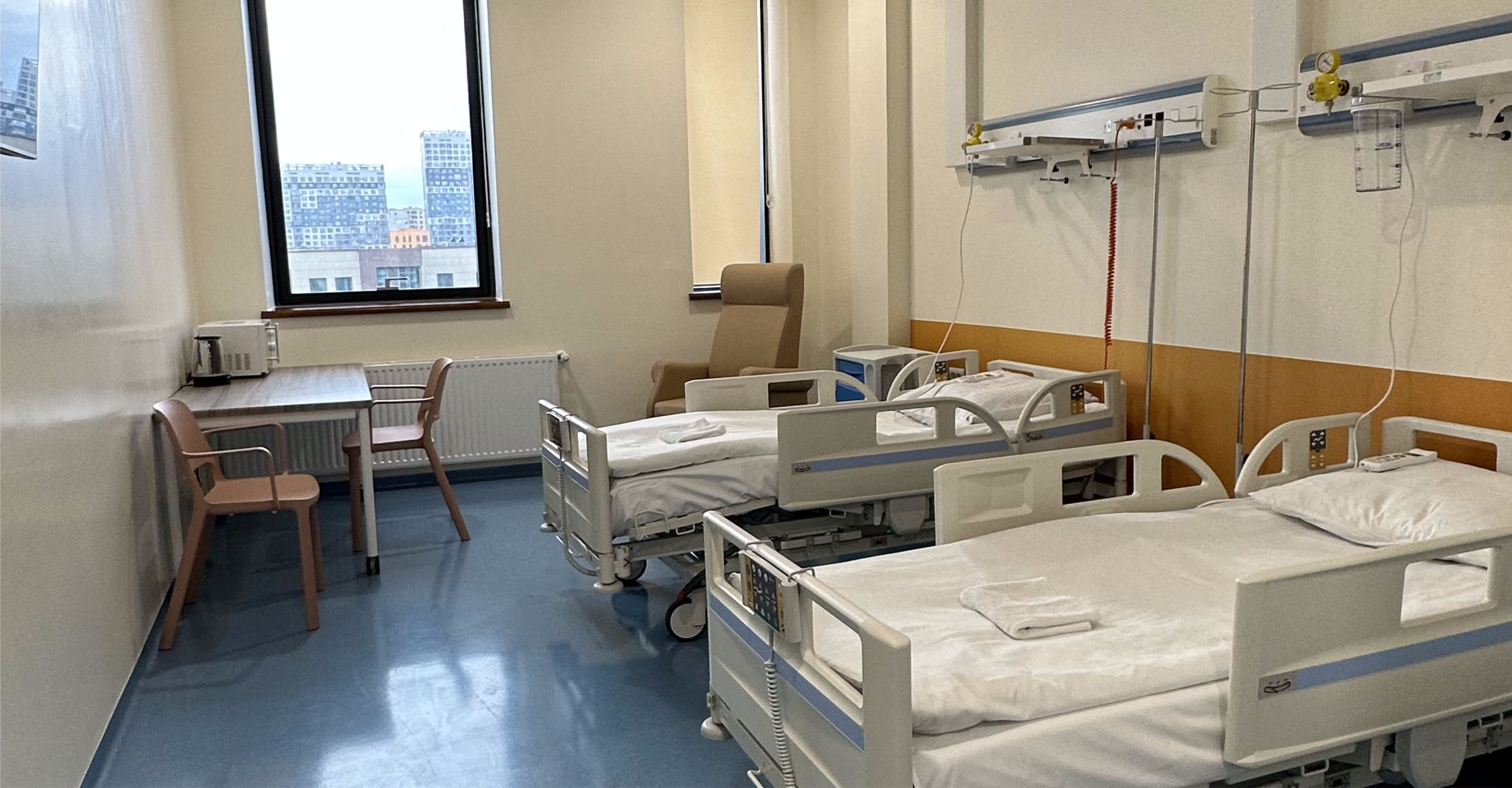 Комфортные палаты в центре ортопедии и остеоонкологии ННОЦ города Астана - Роботизированная замена суставов MAKO